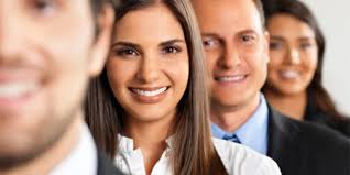 3 consulenti settore nutraceutico.