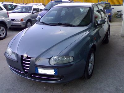 Alfa Romeo 147  Jtd  Progression