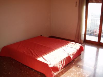 LUMINOSA CAMERA CON BALCONE