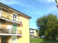 MERONE : Trilocale In contesto di sole 6 famiglie