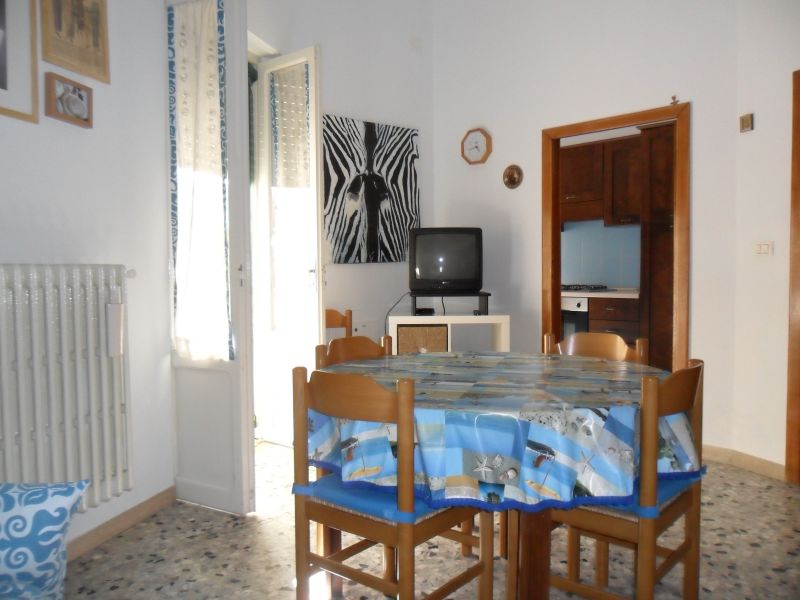 LUGLIO appartamento a 30 mt. dal mare