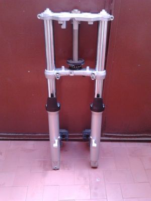 FORCELLA ORIG. SV650