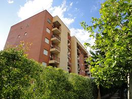 Aprilia vendita Box auto