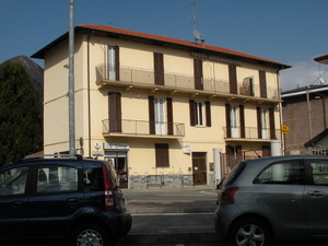 PONTELAMBRO :  AMPIO BILOCALE DI 65 MQ