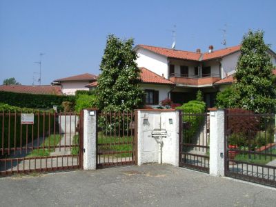 Villa a Moncucco di Vernate (MI)