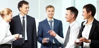 Aperte le selezioni nell'area commerciale