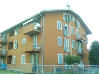 TRILOCALE A NIBIONNO DI 90 MQ