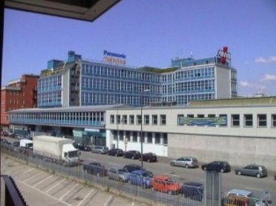 CAPANNONE COMMERCIALE  MQ. 2000 AFFITTASI MILANO SUD-EST