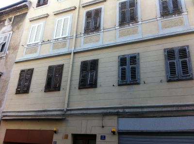 TRIESTE: 50 MQ DA RISTRUTTURARE TOTALMENTE