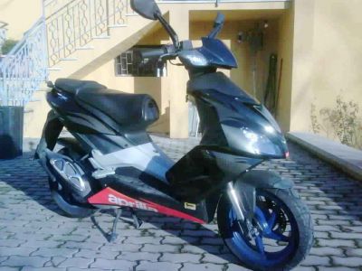 Aprilia SR 50 R Factory