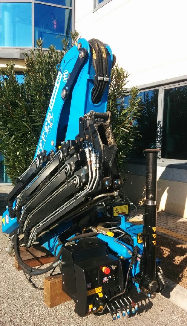 Gru per autocarro Effer 145.11 4S