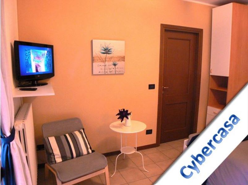 Alcuni mesi a Bologna? Grazioso openspace all inclusive