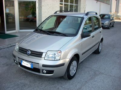 FIAT PANDA 1.2 DINAMIC CLASS � 5.799