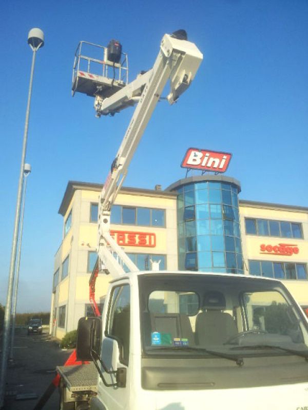 Piattaforma aerea usata 20 metri