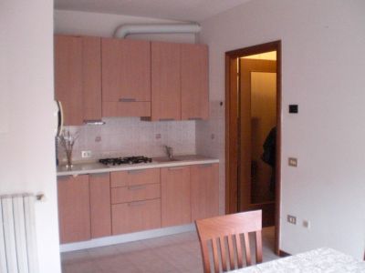 BILOCALE CON GARAGE E CANTINA A SALSOMAGGIORE TERME