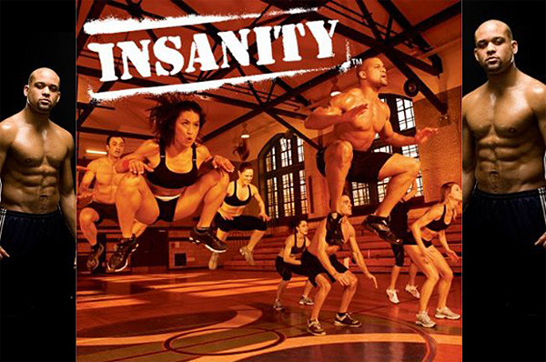 Vendo programma allenamento 'insanity' completo di video e calendario 10�