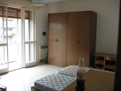 TANTO SPAZIO IN UNA SINGOLA IN  ZONA OSPEDALE TONIOLO