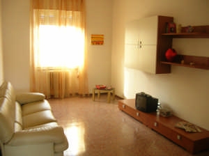 BILOCALE ARREDATO AFFITTASI SPESE INCLUSE