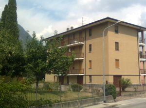 AMPIO TRILOCALE A PONTELAMBRO :