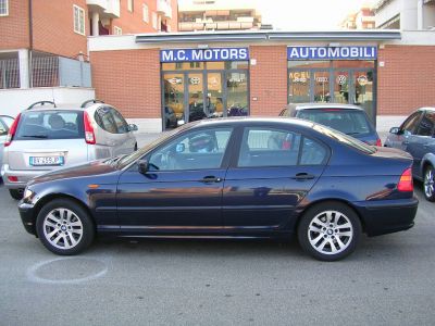 bmw 320d eletta 5 porte navy tetto pdc
