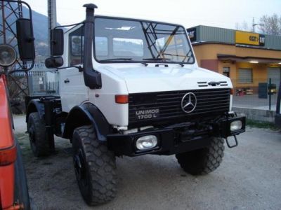MERCEDES-UNIMOG U1700 4x4 (MACCHINA OPERATRICE) 