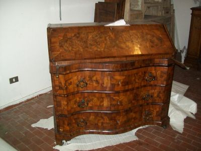 mobile ribaltina 1700 romano (originale d'epoca)